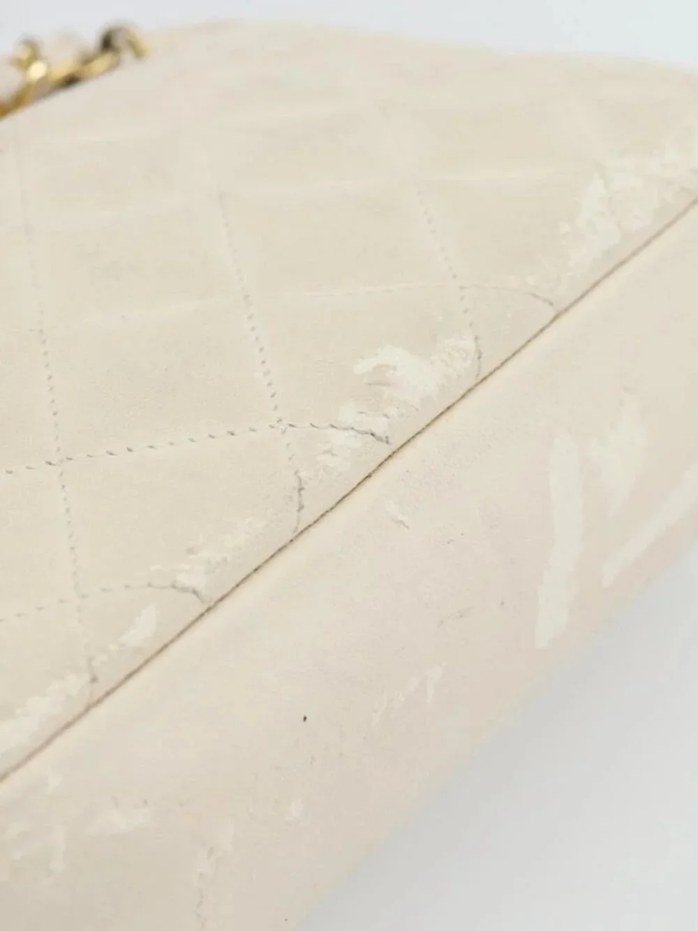 CHANEL Matelasse Chain Shoulder Bag Lamb Skin White Gold CC Auth bs28144